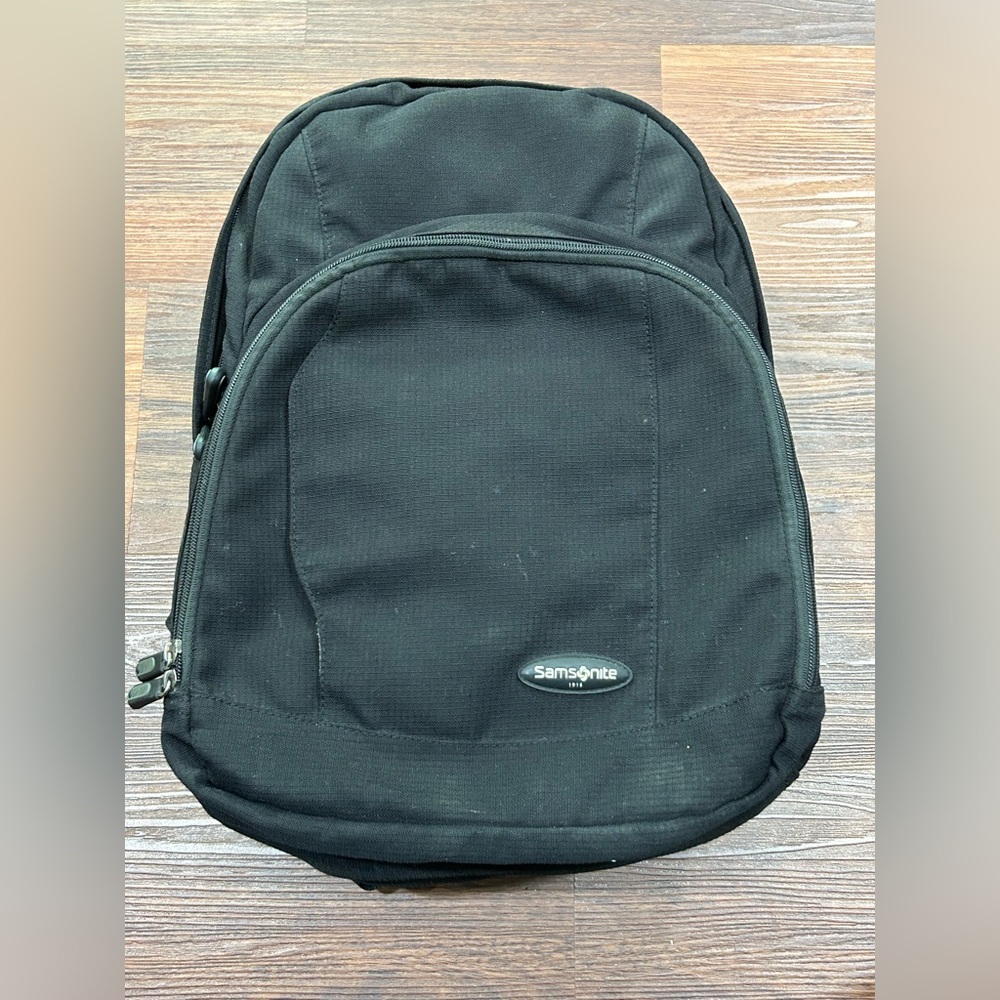 Samsonite‎ 2007 Classic 75202 Black Backpack Multiple Compartments